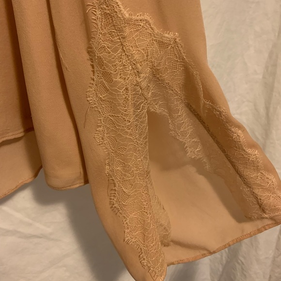 CAMI NYC Flare Lace Sleeve Silk Blouse - Picture 4 of 8